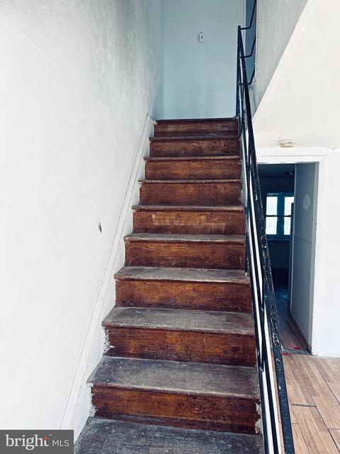 2503 Marbourne Ave, Baltimore, MD 21230 photo 9
