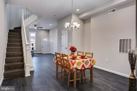 1913 W Mulberry St, Baltimore, MD 21223 photo 6