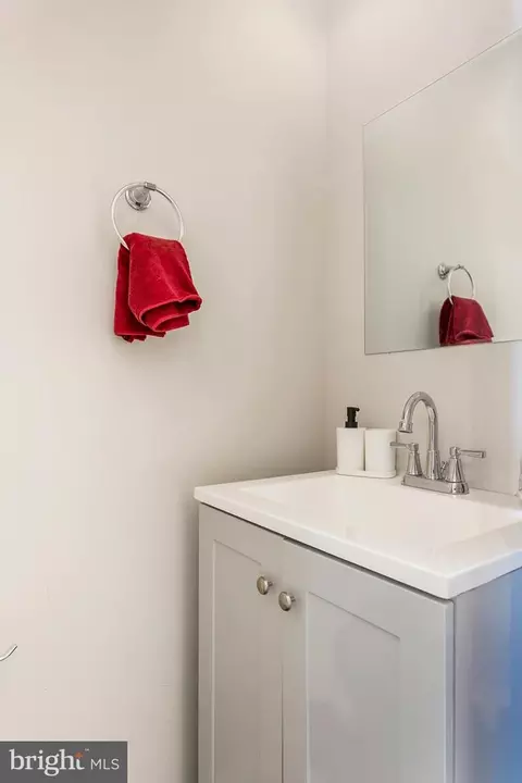 1913 W Mulberry St, Baltimore, MD 21223 photo 13