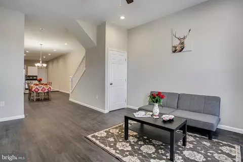 1913 W Mulberry St, Baltimore, MD 21223 photo 4