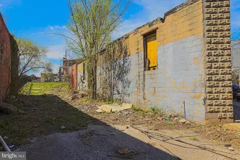 2010 Elgin Ave, Baltimore, MD 21217 photo 10