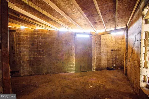 2010 Elgin Ave, Baltimore, MD 21217 photo 6