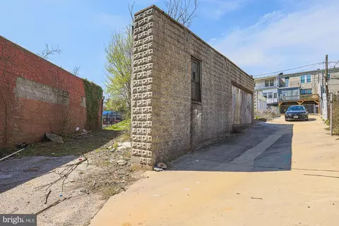 2010 Elgin Ave, Baltimore, MD 21217 photo 9