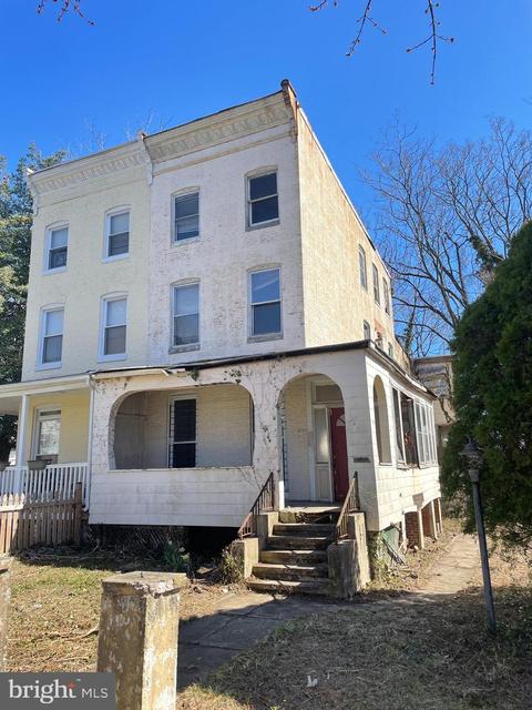 141 S Augusta Ave, Baltimore, MD 21229