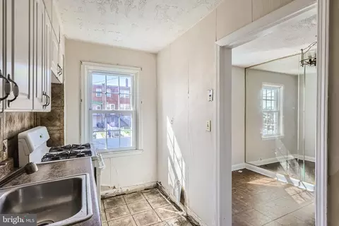 3633 Lyndale Ave, Baltimore, MD 21213 photo 12