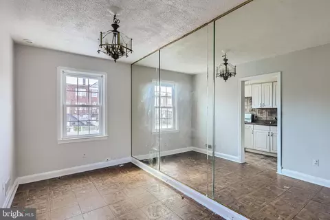 3633 Lyndale Ave, Baltimore, MD 21213 photo 7