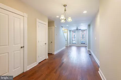 1721 E Preston St, Baltimore, MD 21213