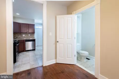 1721 E Preston St, Baltimore, MD 21213 photo 6