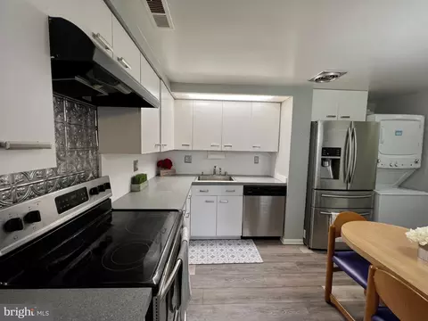 6317 Park Heights Ave #109, Baltimore, MD 21215