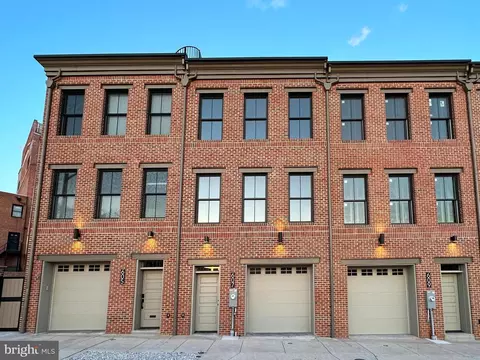 607 S Chester St, Baltimore, MD 21231