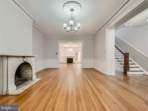 1419 Eutaw Pl, Baltimore, MD 21217 photo 1