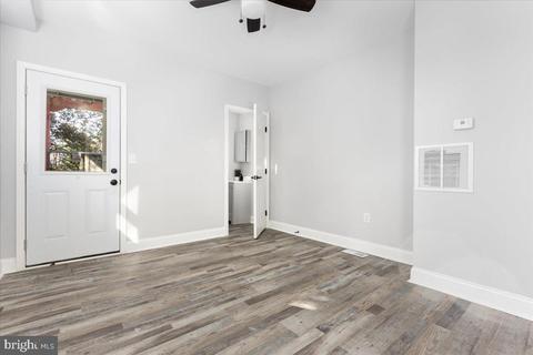 703 Hollen Rd, Baltimore, MD 21212 photo 9