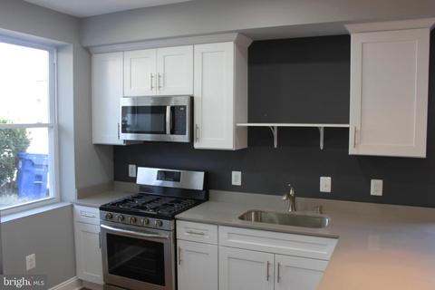 2744 E Biddle St E, Baltimore, MD 21213 photo 8