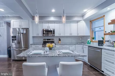 3244 E Baltimore St, Baltimore, MD 21224 photo 8