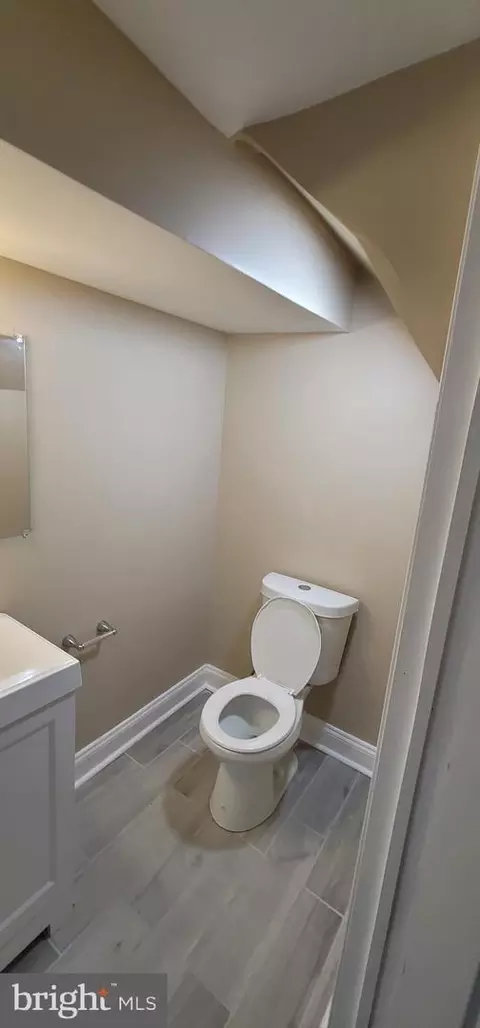 3904 Kenyon Ave, Baltimore, MD 21213 photo 14