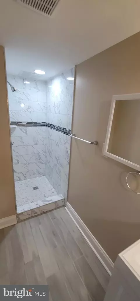 3904 Kenyon Ave, Baltimore, MD 21213 photo 10