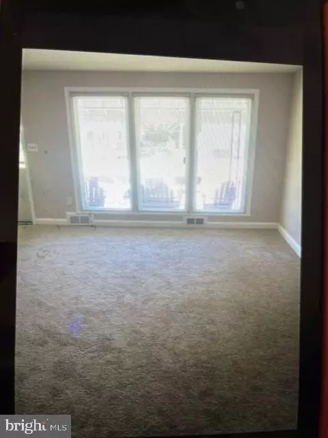 5815 Plumer Ave, Baltimore, MD 21206 photo 4