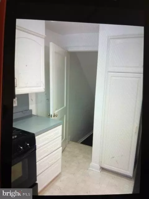 5815 Plumer Ave, Baltimore, MD 21206 photo 12
