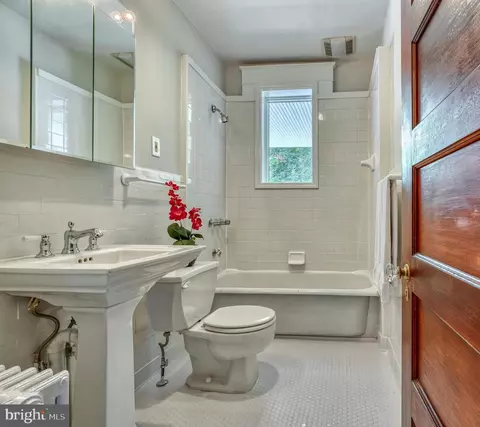 5900 Smith Ave, Baltimore, MD 21209 photo 41