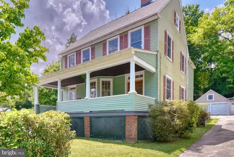5900 Smith Ave, Baltimore, MD 21209 photo 2