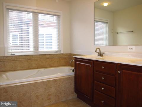 1419 Benjamin St, Baltimore, MD 21230 photo 40