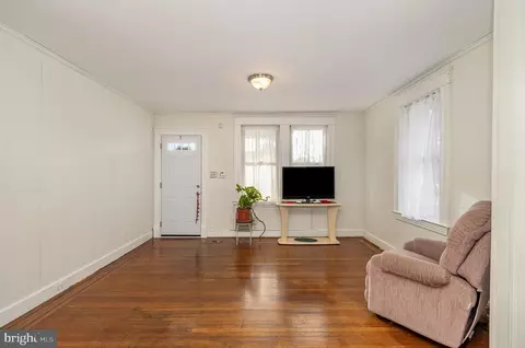 5913 Highgate Dr, Baltimore, MD 21215 photo 8