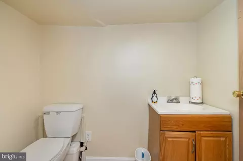 5913 Highgate Dr, Baltimore, MD 21215 photo 25
