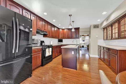 37 E Hamburg St, Baltimore, MD 21230 photo 20
