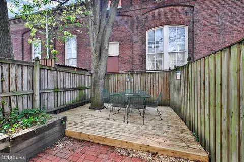 37 E Hamburg St, Baltimore, MD 21230 photo 4
