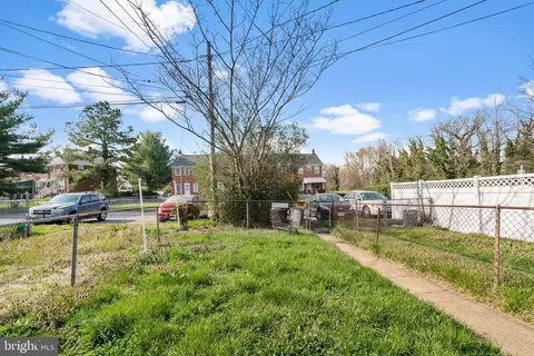 1096 Cameron Rd, Baltimore, MD 21212 photo 2