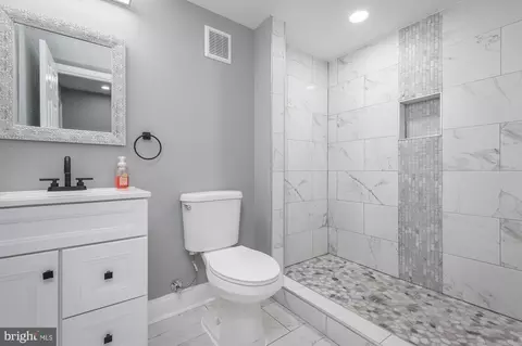 2239 E Biddle St, Baltimore, MD 21213 photo 31
