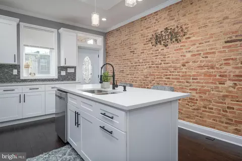 2239 E Biddle St, Baltimore, MD 21213 photo 12