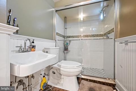 3025 Shannon Dr, Baltimore, MD 21213 photo 18