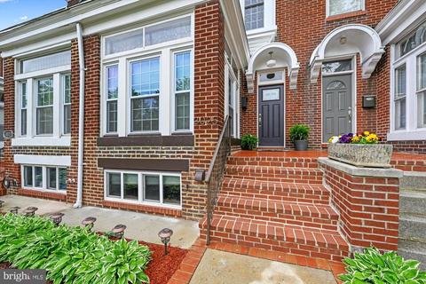 3025 Shannon Dr, Baltimore, MD 21213