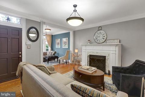 3025 Shannon Dr, Baltimore, MD 21213 photo 4