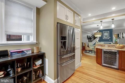 3025 Shannon Dr, Baltimore, MD 21213 photo 11