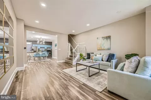 607 Mccabe Ave, Baltimore, MD 21212
