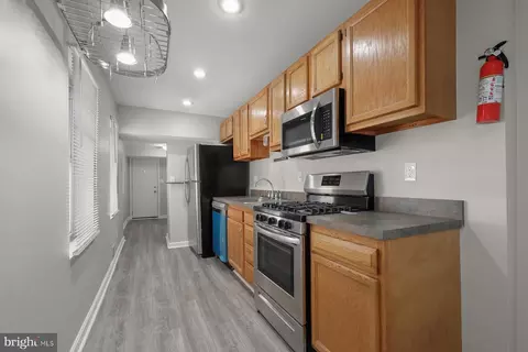 133 E Fort Ave, Baltimore, MD 21230 photo 8