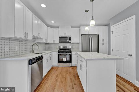 5902 Eastern Pkwy, Baltimore, MD 21206