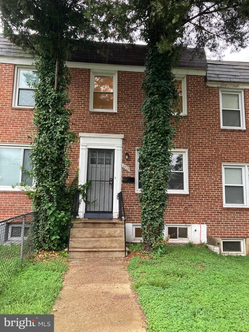 4426 Eldone Rd, Baltimore, MD 21229 photo 1