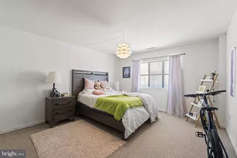 2702 Lighthouse Pt E #615, Baltimore, MD 21224 photo 16