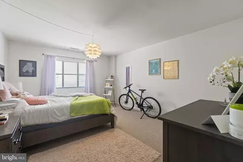 2702 Lighthouse Pt E #615, Baltimore, MD 21224 photo 14