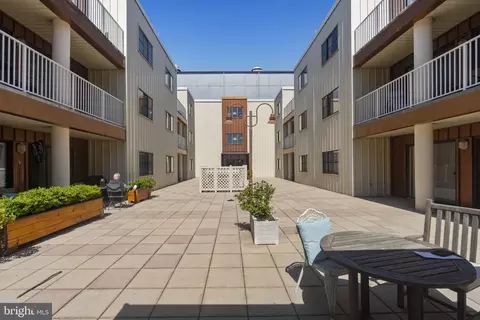 2702 Lighthouse Pt E #615, Baltimore, MD 21224 photo 23