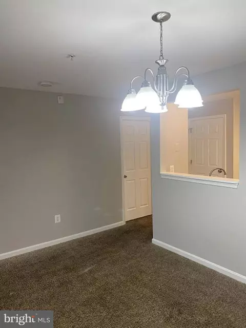 1012 Argyle Ave, Baltimore, MD 21201 photo 6