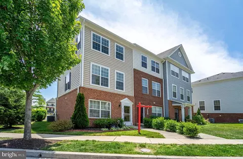 4507 Maple Wood Dr, Baltimore, MD 21229