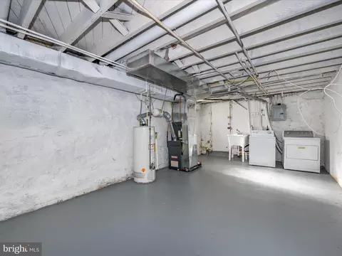 2403 Herkimer St, Baltimore, MD 21230 photo 96