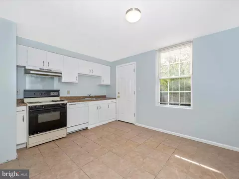 2403 Herkimer St, Baltimore, MD 21230 photo 12
