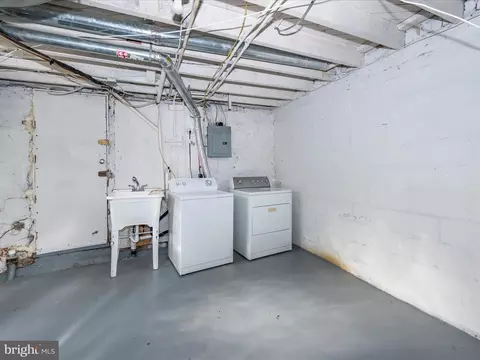 2403 Herkimer St, Baltimore, MD 21230 photo 93