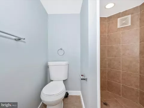 2403 Herkimer St, Baltimore, MD 21230 photo 37