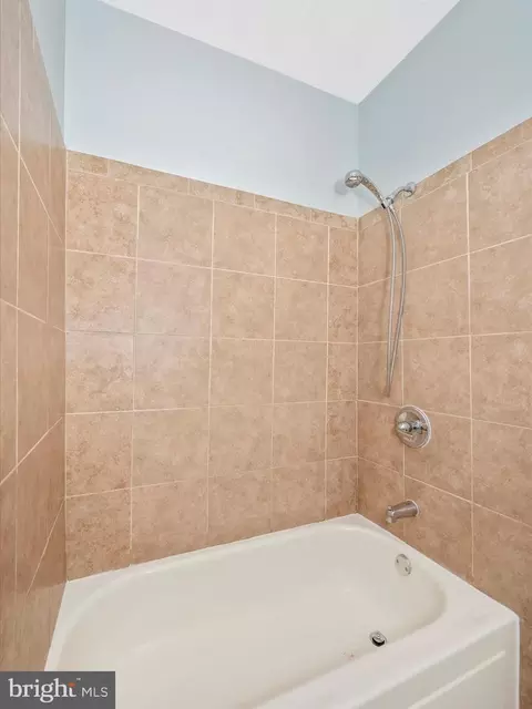 2403 Herkimer St, Baltimore, MD 21230 photo 30